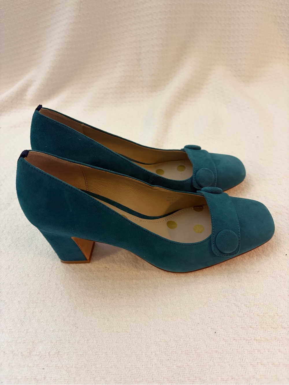 Boden Retro 50’s Style Teal Suede Button Heel Pumps Size 39 Vintage Inspired